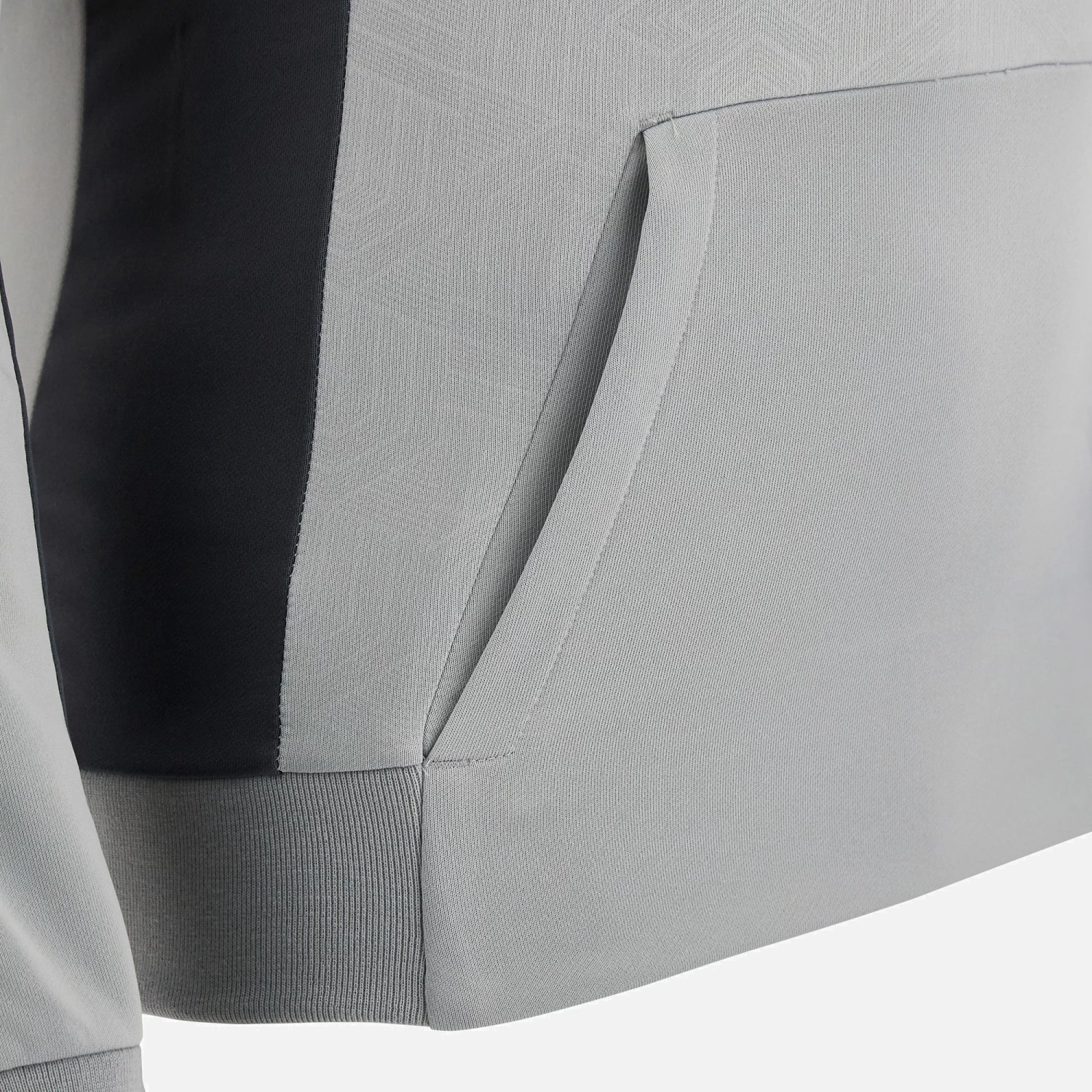 Welsh Rugby 2022/23 Travel Hoody 4 Welsh Rugby 2022/23 Travel Hoody - Image 4