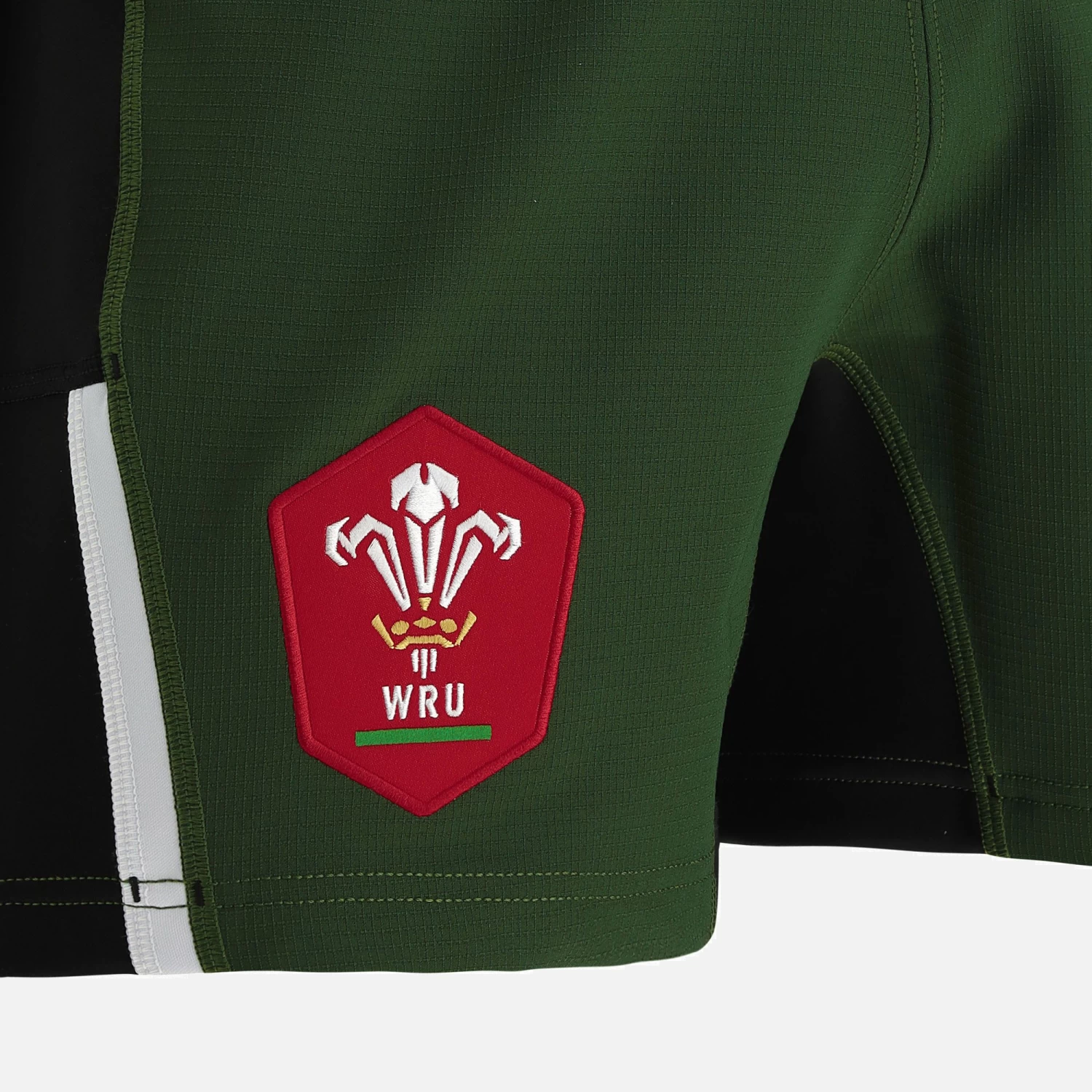 Welsh Rugby 2021/22 Junior Away Shorts 3 Welsh Rugby 2021/22 Junior Away Shorts - Image 3